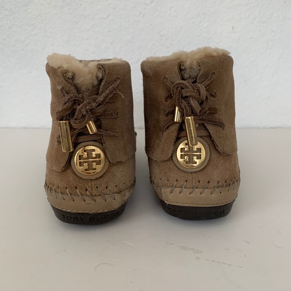 Tory Burch suede mocassin booties size 7. - Picture 6 of 14